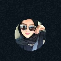 Une photo d’un participant qui veut faire connaissance et se marier